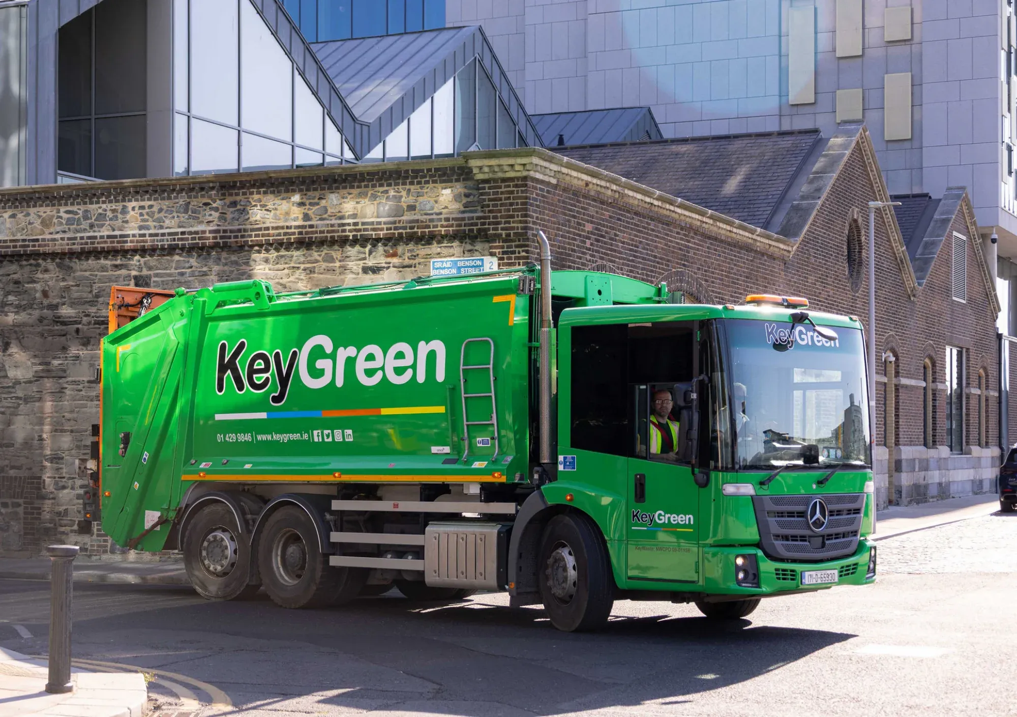 Sustainable services with a simple click